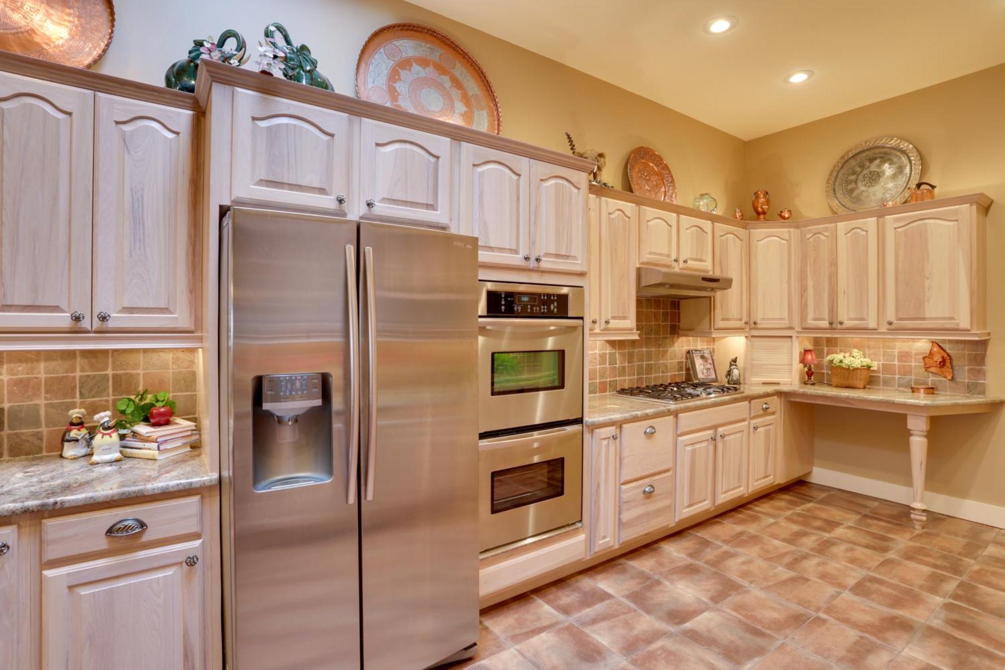 Beautiful Central Fayetteville Townhome With Views! Exterior foto
